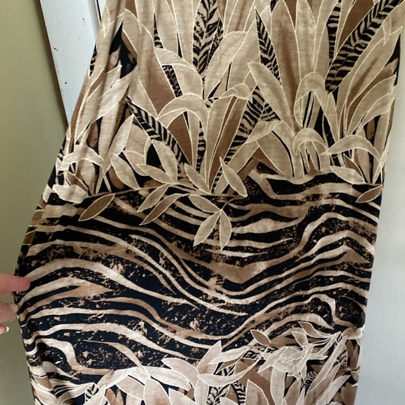 Italian Designer Beautiful Print Button Down Maxi Dress New With Tags - Picture 11 of 14